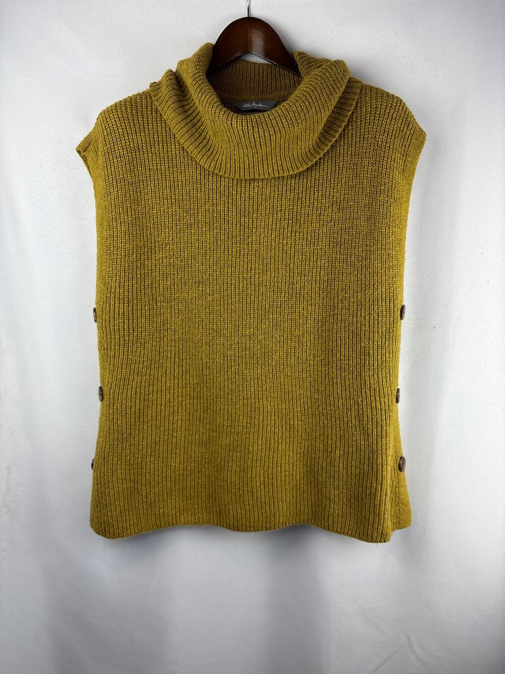 Women’s Ulla Popken Size 16/18 Dark Yellow Sleeveless Sweater